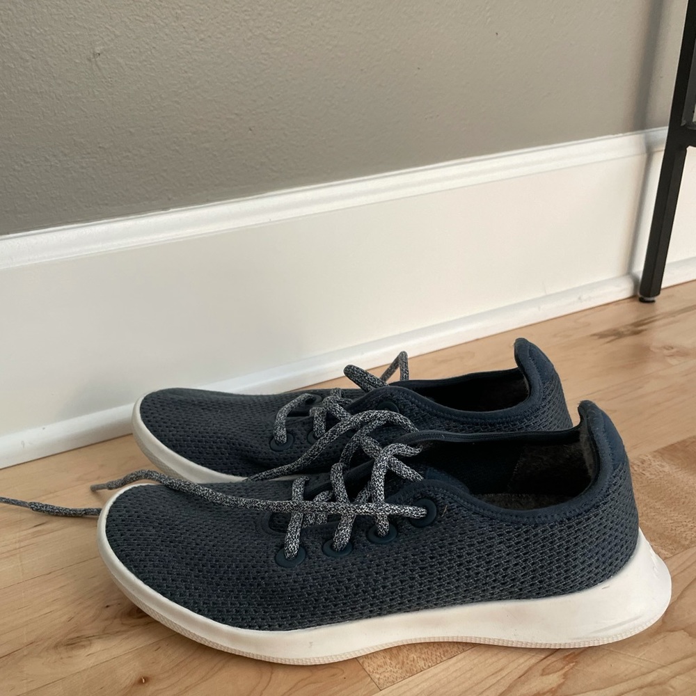 Allbird Perforated Shoes Size 7